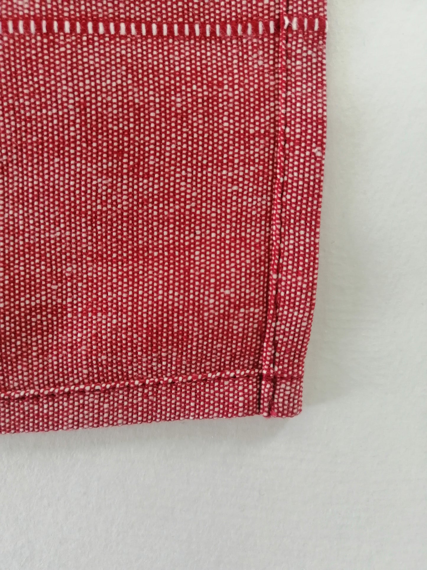 Serviette de table rouge