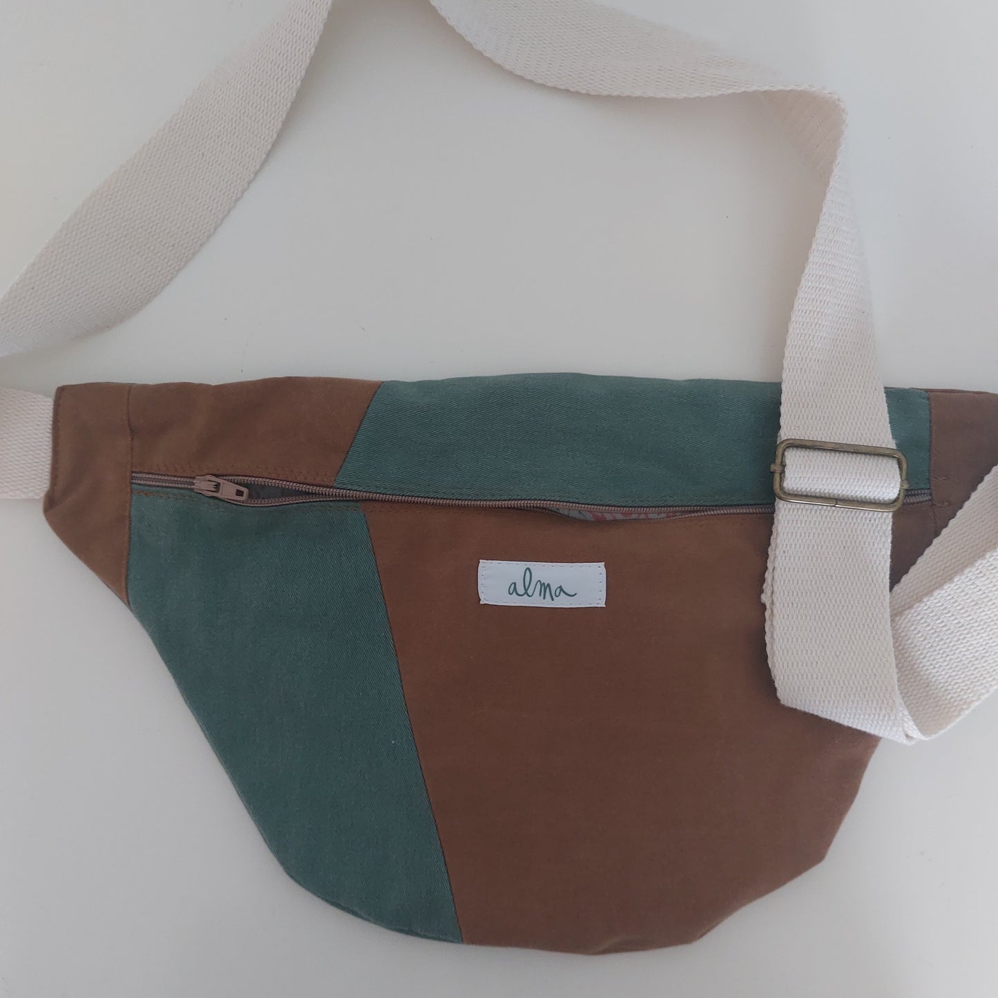 Sac banane jean marron/vert
