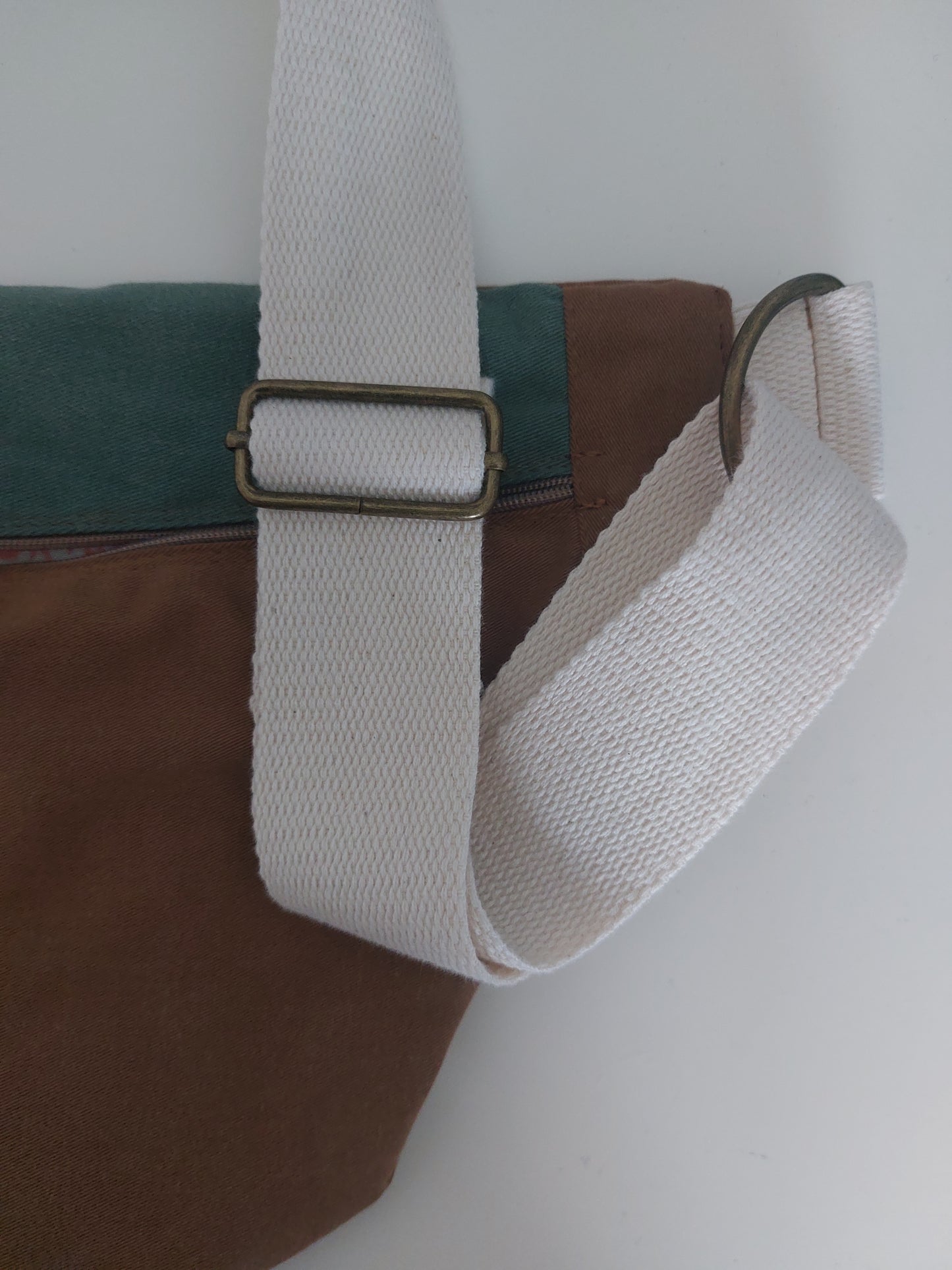Sac banane jean marron/vert