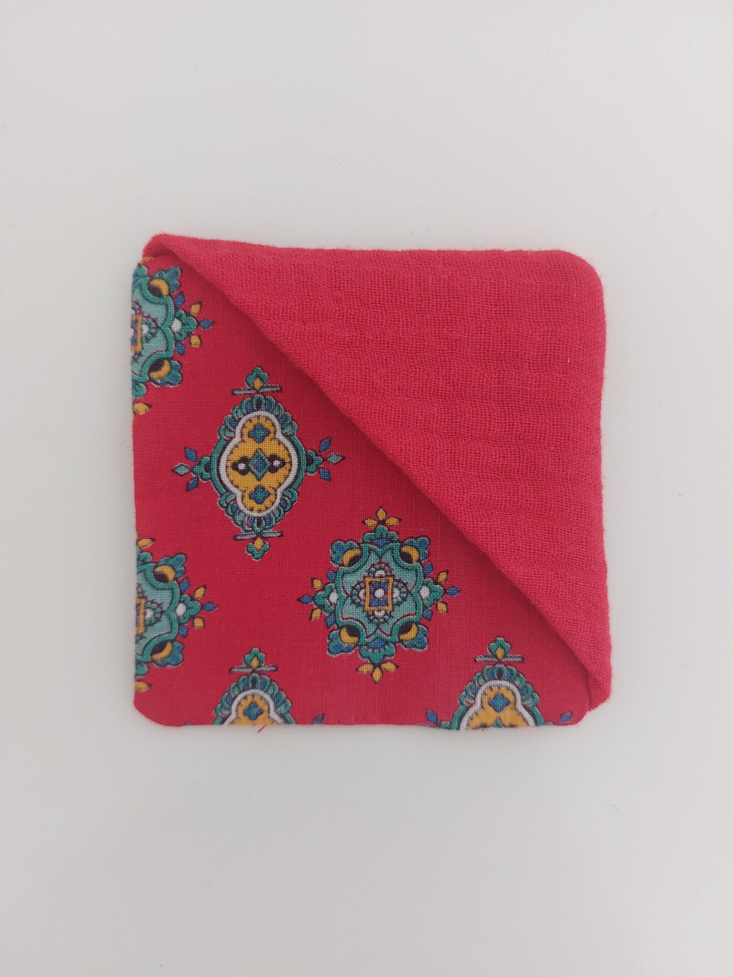 Marque-page rouge fleuri