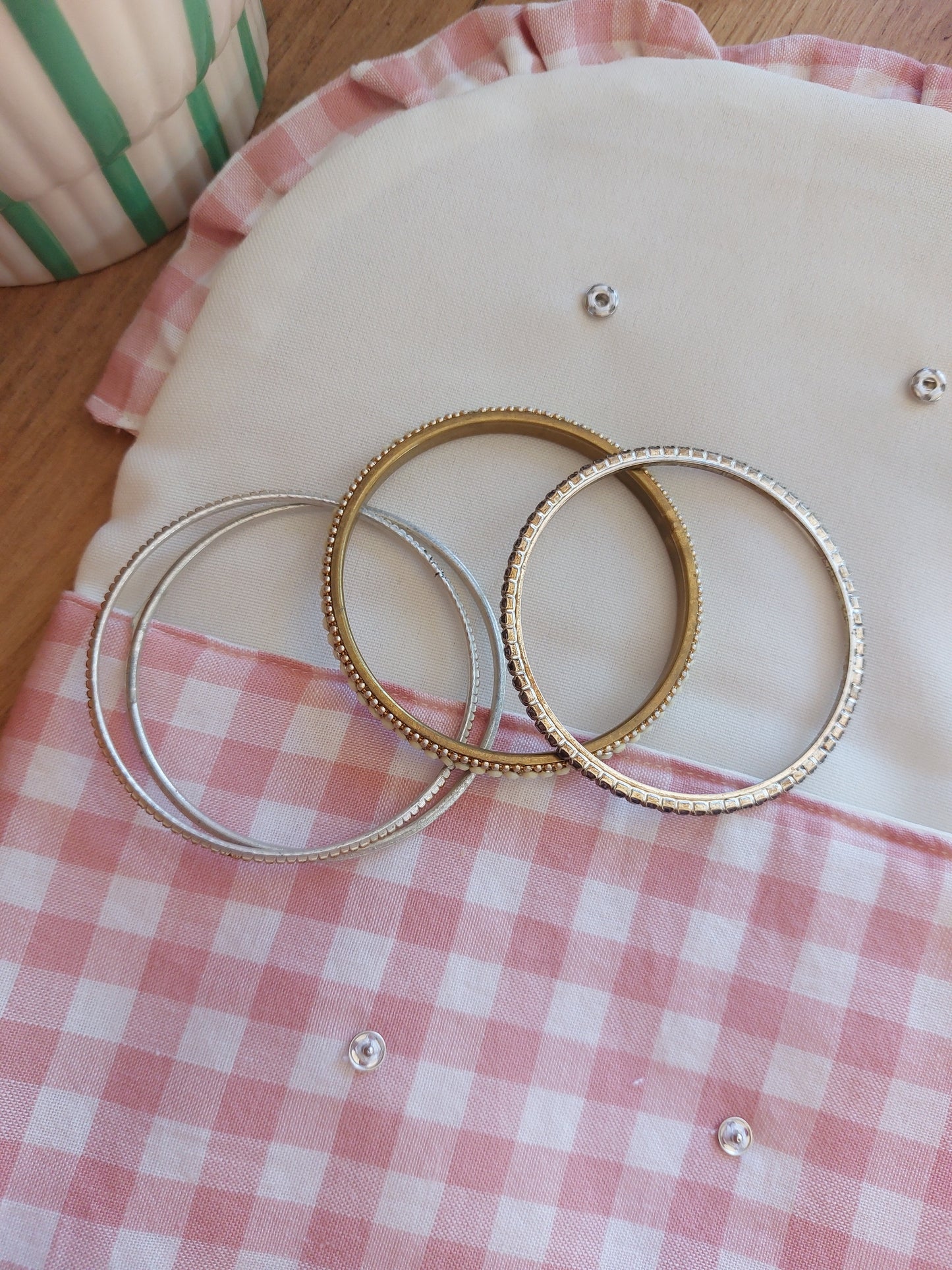 Pochette froufrou rose