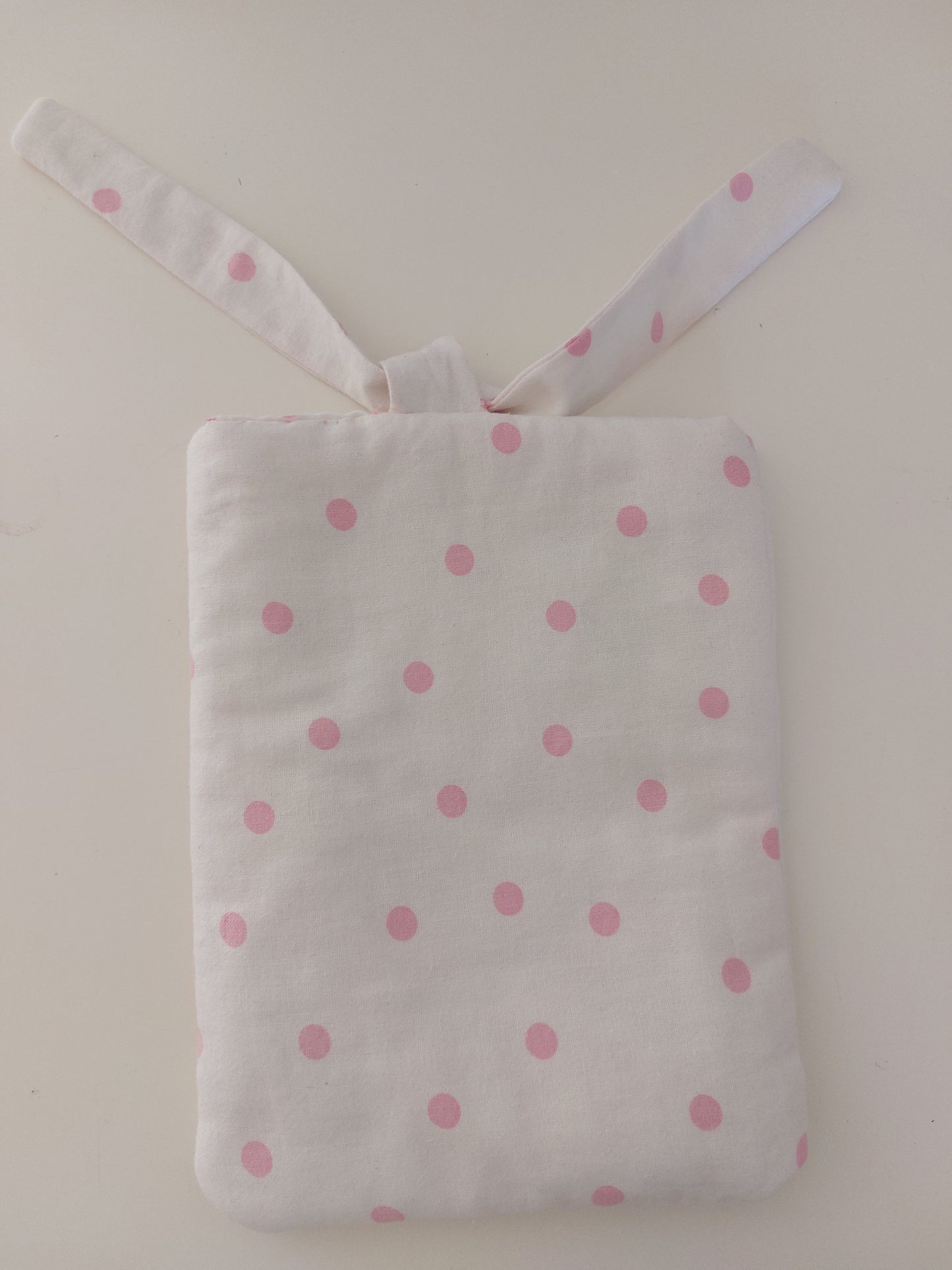 Housse de livre à pois rose