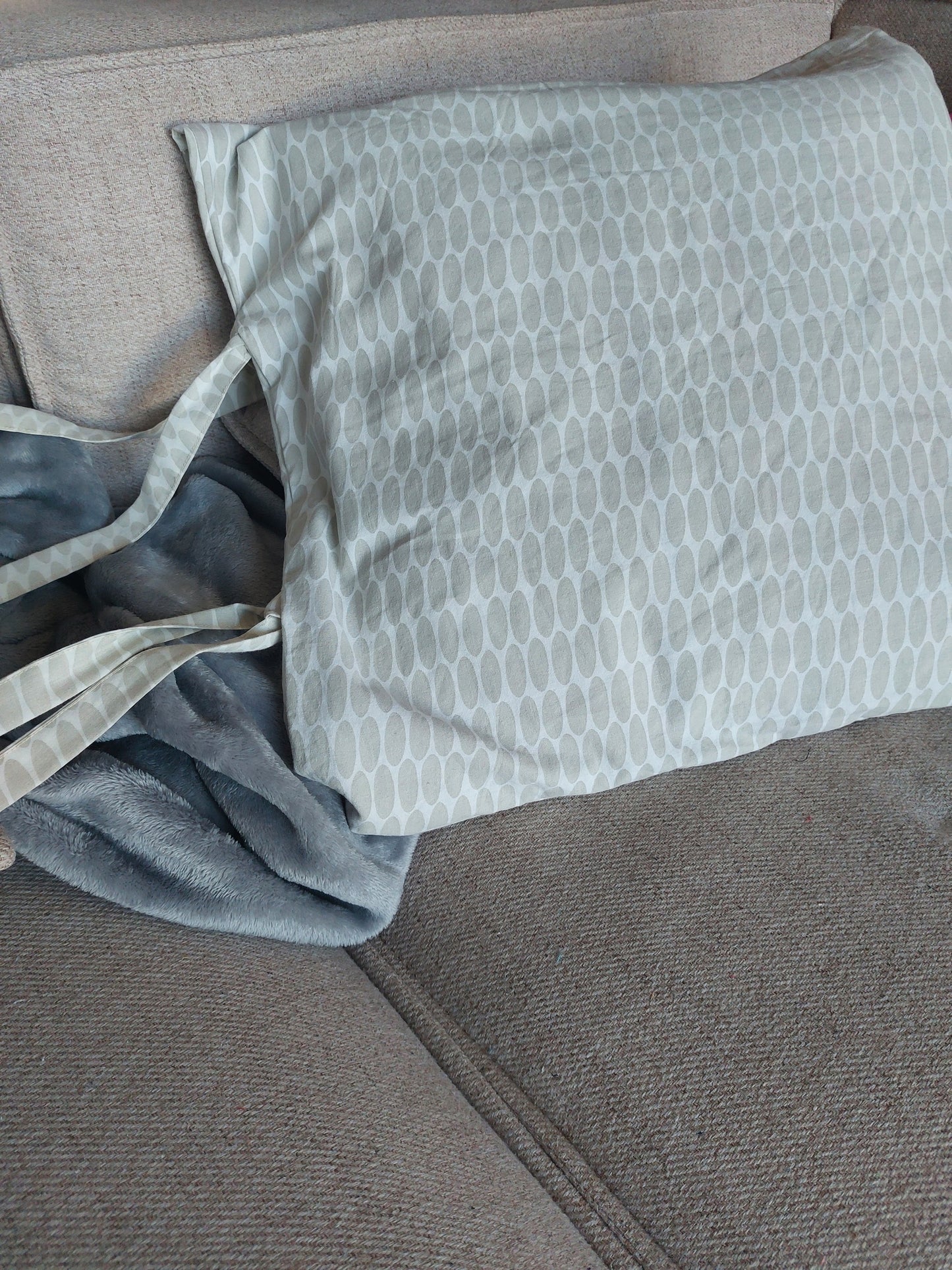 Housse de coussin à nouer beige