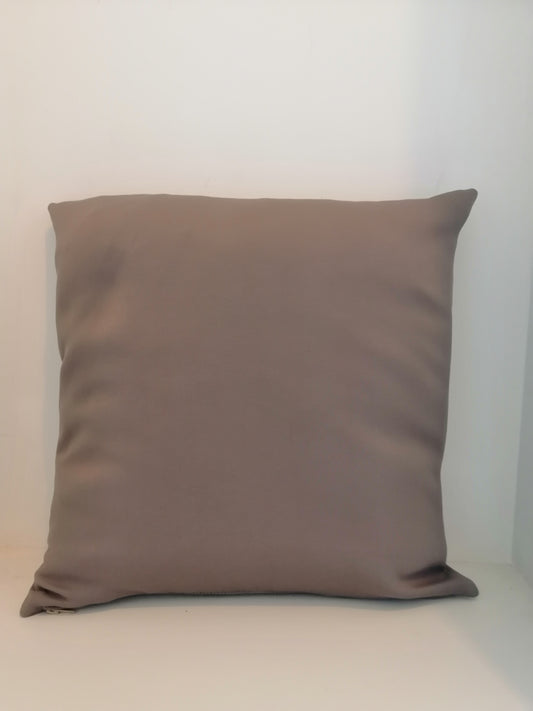 Housse de coussin taupe